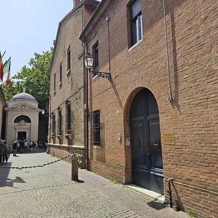 Lejlighed Mana Urban Retreat Ravenna