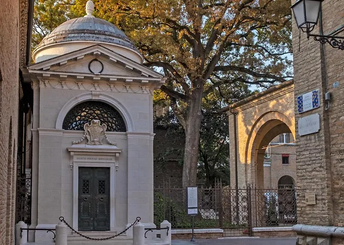 Mana Urban Retreat * Ravenna